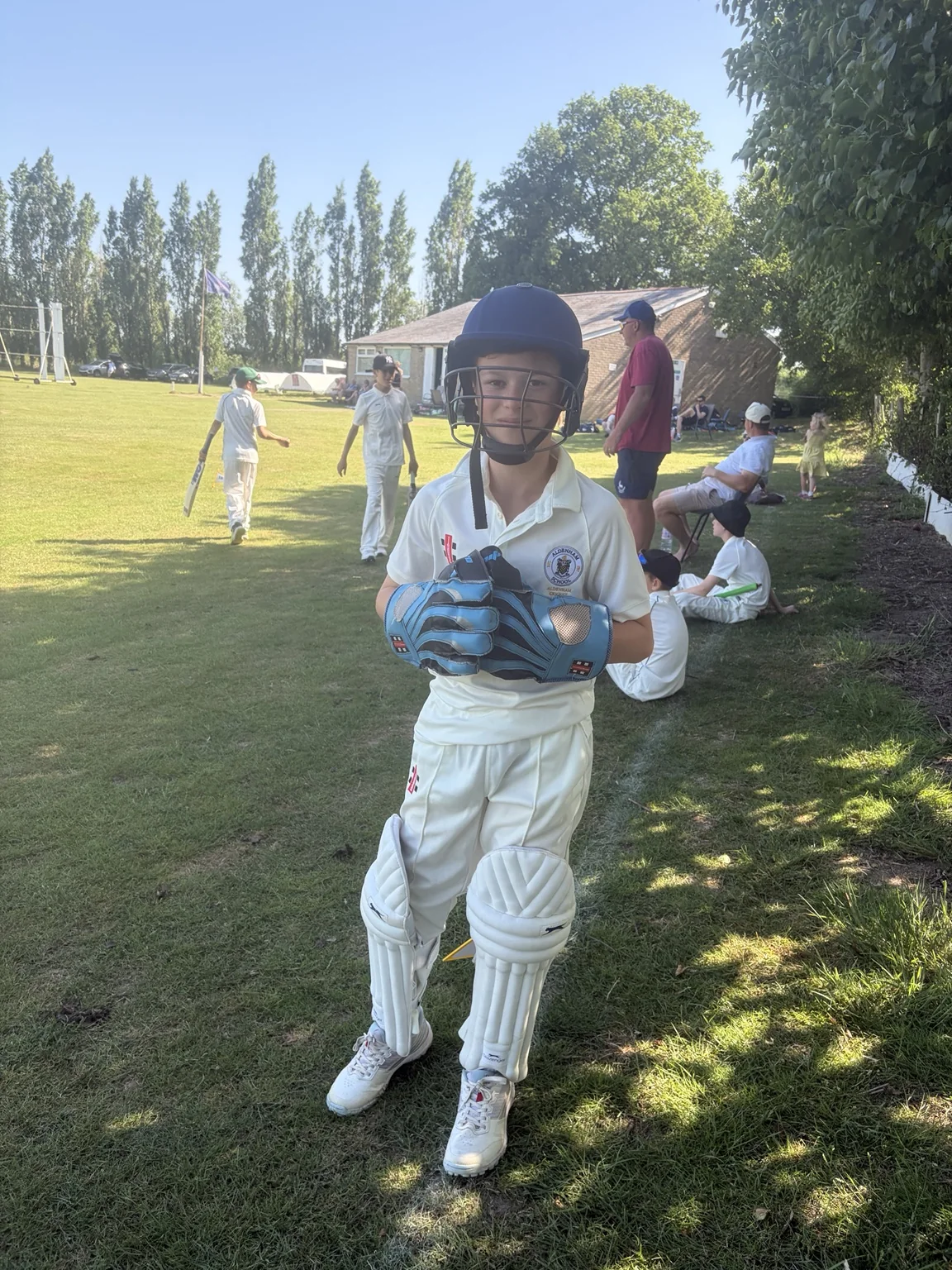 Young wicketkeeper ready for a DG Cricket match